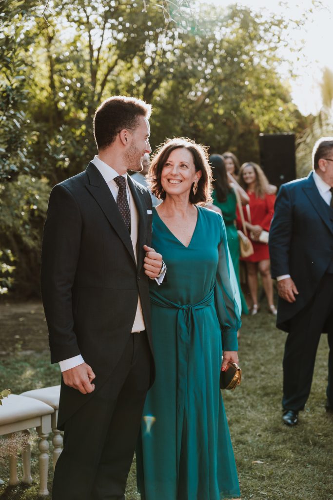 Ceremonia al aire libre de la boda en Normandie Ondarreta
