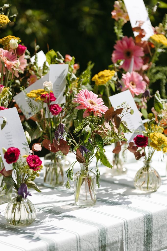 flores con movimiento en decoración de 2026