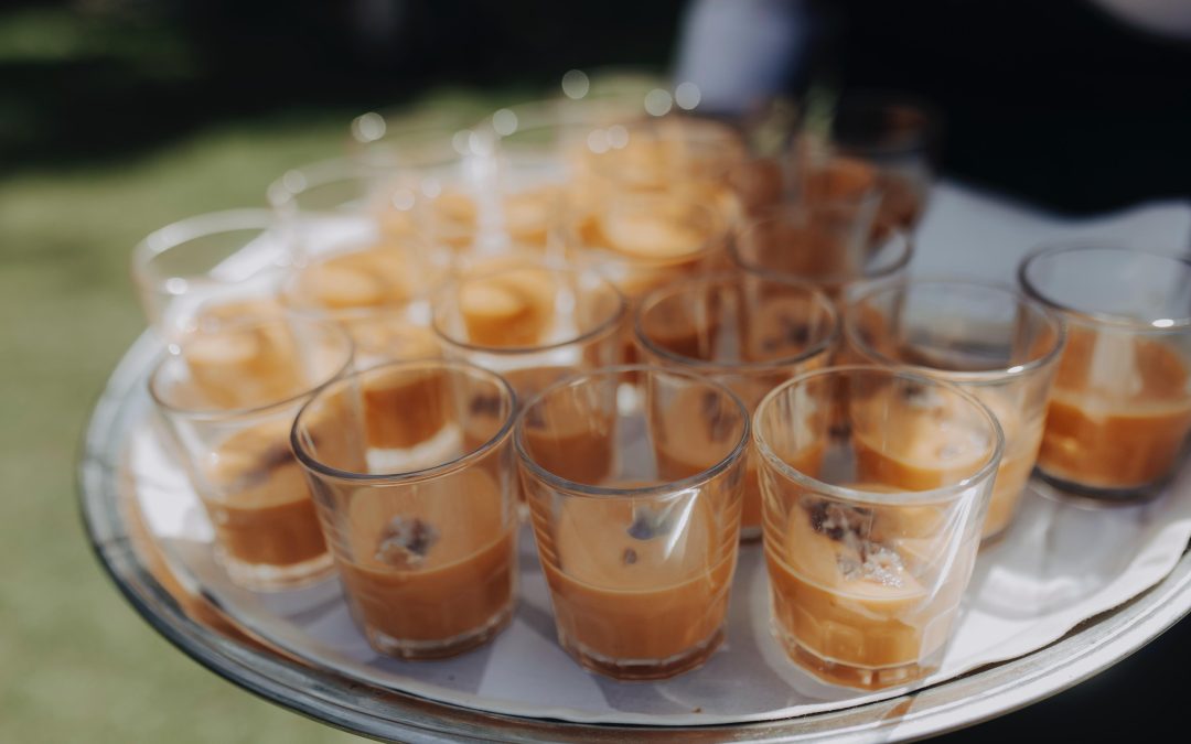 Menú de boda de verano: ideas frescas para sorprender sin renunciar a la elegancia